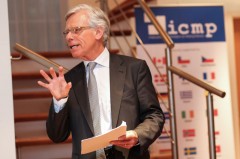 ICMP-ov povjerenik Knut Vollebaek tokom posjete BiH ICMP-ov povjerenik Knut Vollebaek tokom posjete BiH